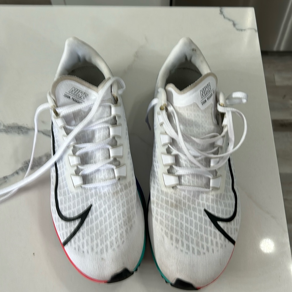Nike Air Zoom Pegasus 37